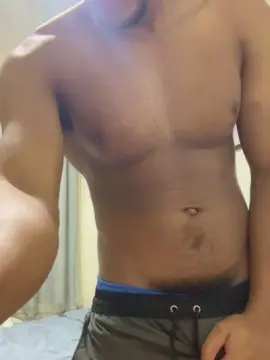 Cam4 Free Porn Cam of Pintudomacho
