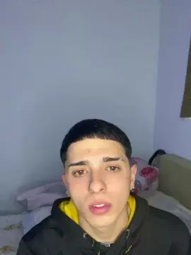 Cam4 Sex Chat of Thomikaty98