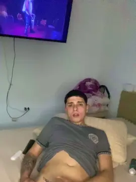 Cam4 Adult Video Chat of Thomikaty98