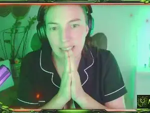 Cam4 Watch Live Sex Cams of lovekiitsune