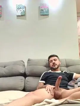 Cam4 Sex Chat of RodriVini