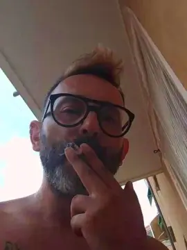 Cam4 Free Live Porn of Messiah777