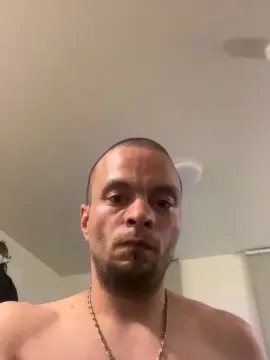Cam4 Free Live Porn of Commandant89