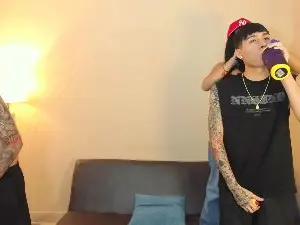 Cam4 Live Sex of lindaandmarcela