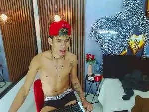 Cam4 Sex Cam of SkinnycuteAlyer