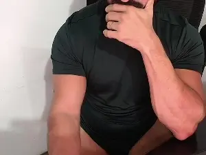 Cam4 Free Porn Cam of beard_man_sexy