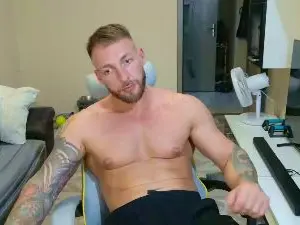 Cam4 Sex Cam of BoyTatto95