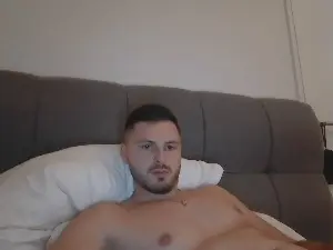 Cam4 Sex Cam of hornyboy20000