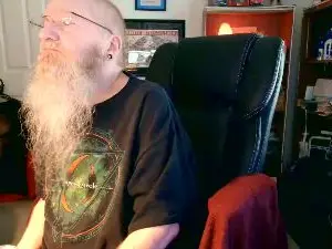 Cam4 Live Sex of guyboobies