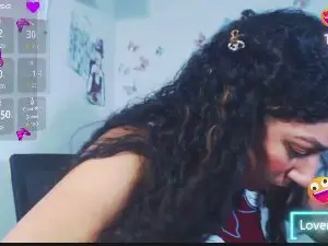 Cam4 Private Sex Chat of RedValery