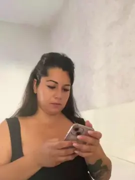 Cam4 Private Sex Chat of Mikela_
