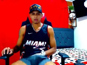 Cam4 Sex Cam of cristiantayron