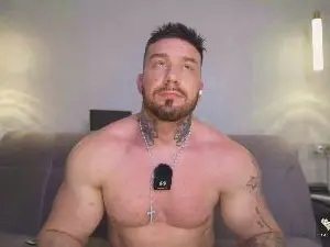 Cam4 Sex Cam of Herculesstrong
