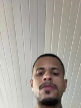 Cam4 Sex Cam of Soaresluucas29