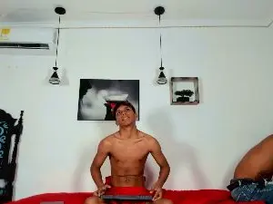 Cam4 Free Live Porn of tyler_twink_boy