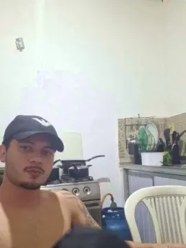 Cam4 Live Porn of MysticMRJ