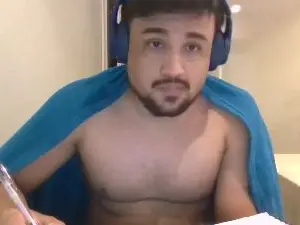 Cam4 Live Porn of BigBoyhot9