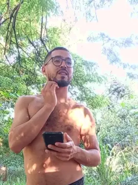 Cam4 Sex Chat of HShotsmilegyn