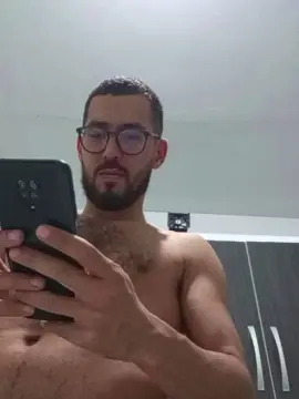 Cam4 Nude Webcam of HShotsmilegyn