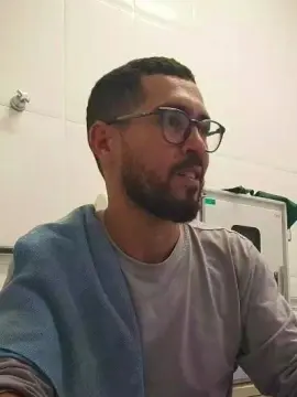 Cam4 Sex Cam of HShotsmilegyn