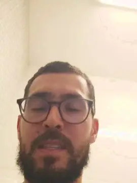 Cam4 Live Sex of HShotsmilegyn
