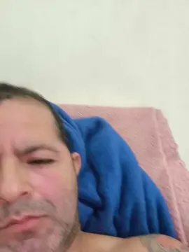 Cam4 Live Sex of mrciogrei22