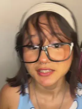 Cam4 Live Porn of ivi_sunny