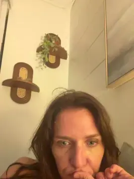 Cam4 Live Porn of Naughtynn