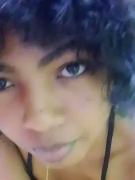 Cam4 Private Sex Chat of elia220
