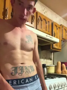 Cam4 Nude Webcam of Akserthuglove