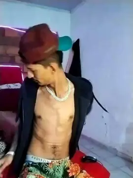 Cam4 Private Sex Chat of Theyllors2