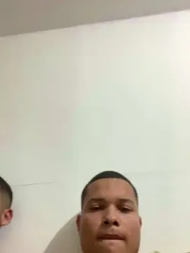 Cam4 Free Porn Cam of lucas7285