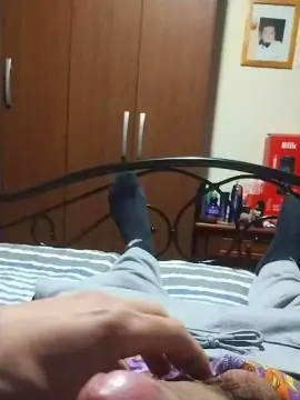 Cam4 Free Live Porn of Andr3_69
