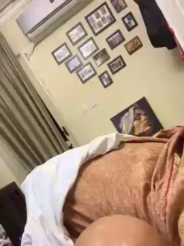 Cam4 Live Sex of moooo6969