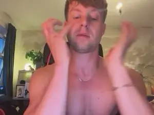 Cam4 Live Sex of Heikhoe69