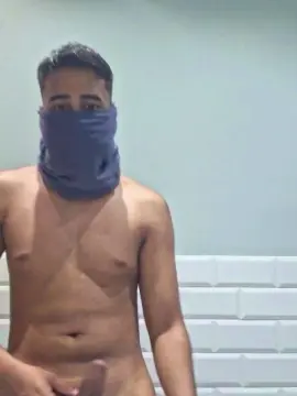 Cam4 Adult Webcam of Enriquevk20