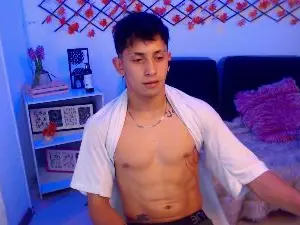 Cam4 Live Sex of kei_23