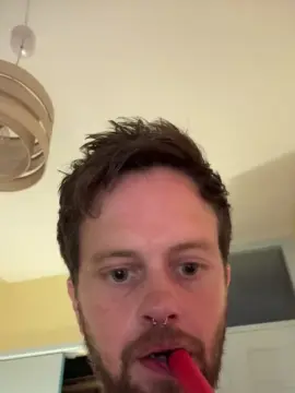 Cam4 Live Porn of ash1990cov