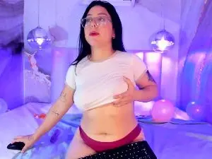 Cam4 Adult Webcam of EmiilyCooper_