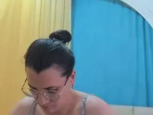 Cam4 Private Sex Chat of marilyn_Garcia