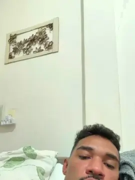 Cam4 Free Live Porn of pedrofun58