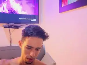 Cam4 Nude Webcam of alexandrooo260