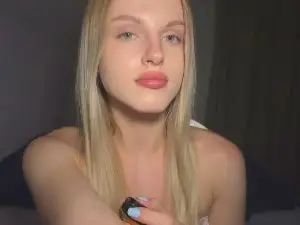 Cam4 Free Porn Cam of SuWangerin