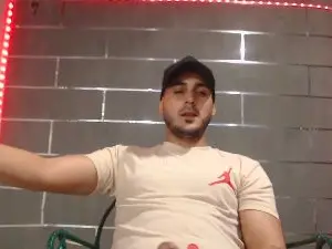 Cam4 Sex Cam of xxxxHotxoxo