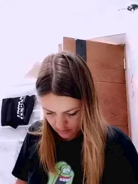Cam4 Free Live Porn of Kriss_Sexxi