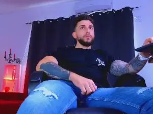 Cam4 Watch Live Sex Cams of MightyAaronX