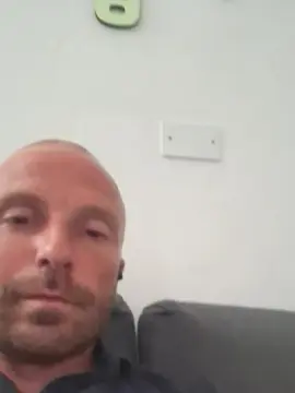 Cam4 Live Sex Cam of Gnaro90