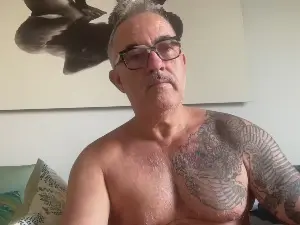 Cam4 Adult Video Chat of ericparis