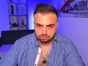 Cam4 Free Live Porn of JaceThorne