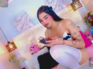 Cam4 Watch Live Sex Cams of BelovedChain01